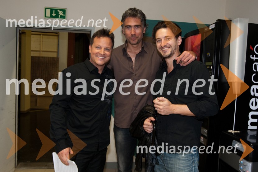 Rok Golob,  glasbenik, Jan Plestenjak, glasbenik in Martin Štibernik, avtor pesmiSlovenska popevka 2011