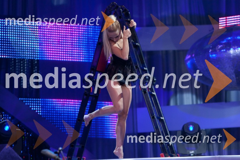 	Mojca Majcen, plesalkaSlovenska popevka 2011