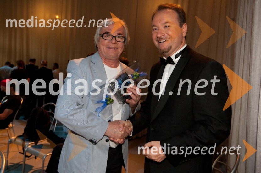 Lado Leskovar, pevec in Patrick Greblo, dirigentSlovenska popevka 2011