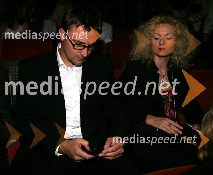 Igor Marinšek, direktor Pravno-kadrovskega področja družbe Mobitel z ženo NatašoArhitektura tišine, premiera baleta SNG Maribor