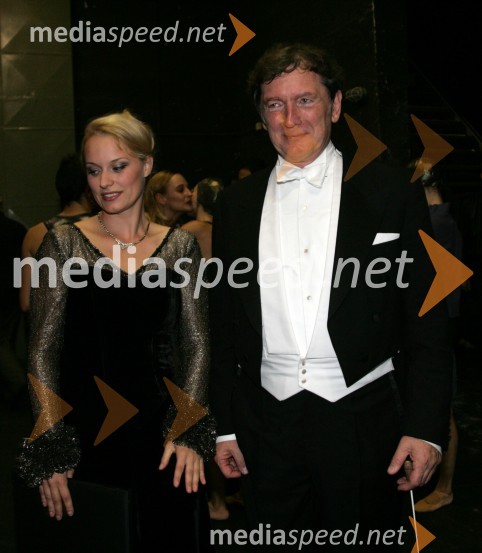 Sabina Cvilak, sopranistka in Uroš Lajovic, dirigentArhitektura tišine, premiera baleta SNG Maribor