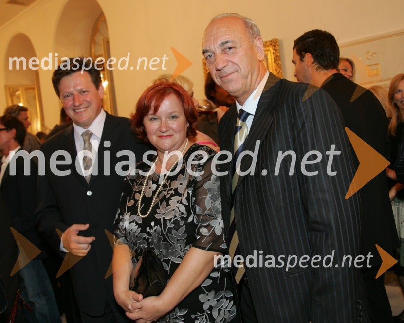 Gregor Pivec, direktor Splošne bolnišnice Maribor z ženo Mileno in Janez Ujčič, lastnik televizije RTS MariborArhitektura tišine, premiera baleta SNG Maribor
