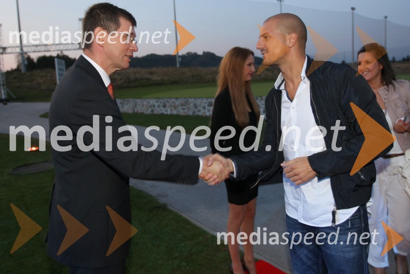 Martin Logar, direktor družbe Summit Avto in ...Range Rover Evoque, VIP predstavitev