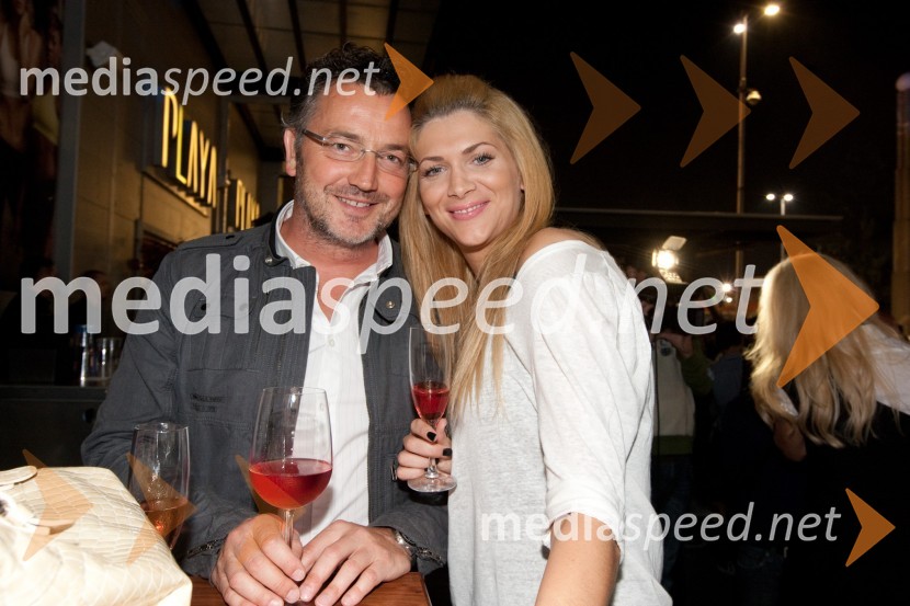 Miha Tozon, režiser in Manca Špik, pevka21. Obletnica skupine Victory
