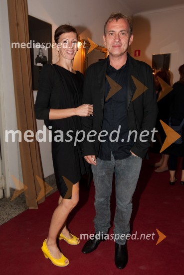 Sanja Neškovič Peršin, baletna plesalka in soproga Blaž Peršin, direktor Mestnega muzejaLjubezen in država, premiera SNG Drama Ljubljana