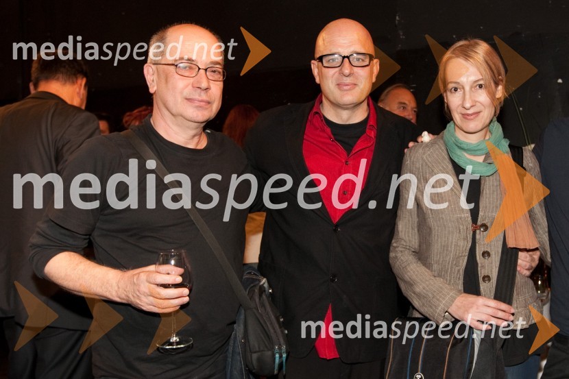 Vladimir Stojsavljević, avtor besedila, Dunja Zupančič, scenografinja in soprog Dragan Živadinov, režiserLjubezen in država, premiera SNG Drama Ljubljana