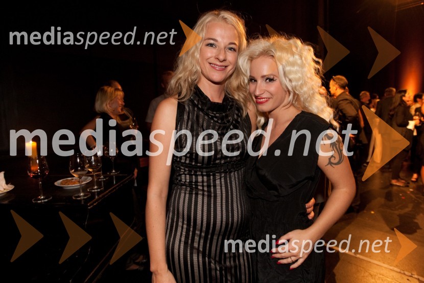 Barbara Cerar, igralka in Alya, pevkaLjubezen in država, premiera SNG Drama Ljubljana