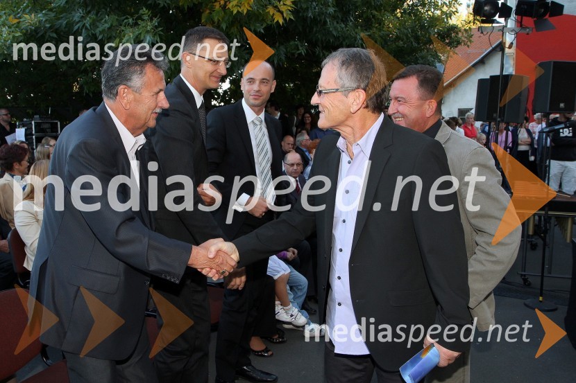 Anton Kampuš, župan Gornje Radgone, Igor Lukšič, minister za šolstvo in šport, Tomaž Polak, ravnatelj Glasbene šole Gornja Radgona, Anton Savnik, ravnatelj in predsednik zveze GŠ Slovenije ter Milivoj Matkovič, ravnatelj GŠ CerknicaOtvoritev novih prostorov Glasbene šole Gornja Radgona
