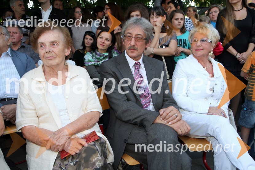 ..., Marjan Žula, direktor doma upokojencev Gornja Radgona in nekdanji ravnatelj Glasbene šole Gornja Radgona ter Majda Šmid, gostinkaOtvoritev novih prostorov Glasbene šole Gornja Radgona