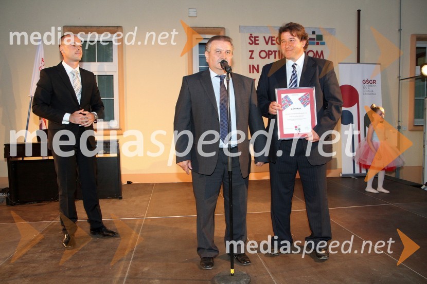 	Tomaž Polak, ravnatelj Glasbene šole Gornja Radgona,Janez Rihtarič, direktor KZ Gornja Radgona in Jožef Bračko, predsednik KZ Gornja RadgonaOtvoritev novih prostorov Glasbene šole Gornja Radgona