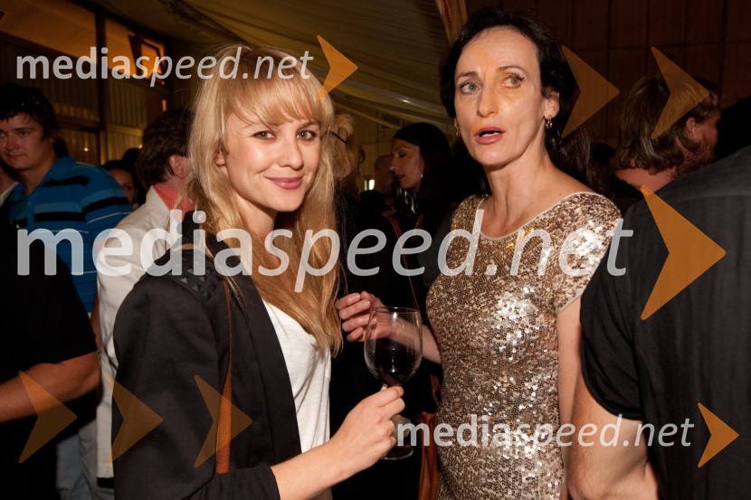 Iva Krajnc, igralka in Saša Pavček, igralka14. festival slovenskega filma, zaključek