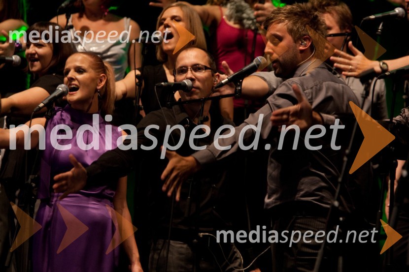 Perpetuum JazzilePerpetuum Jazzile in Vocal Six, koncert