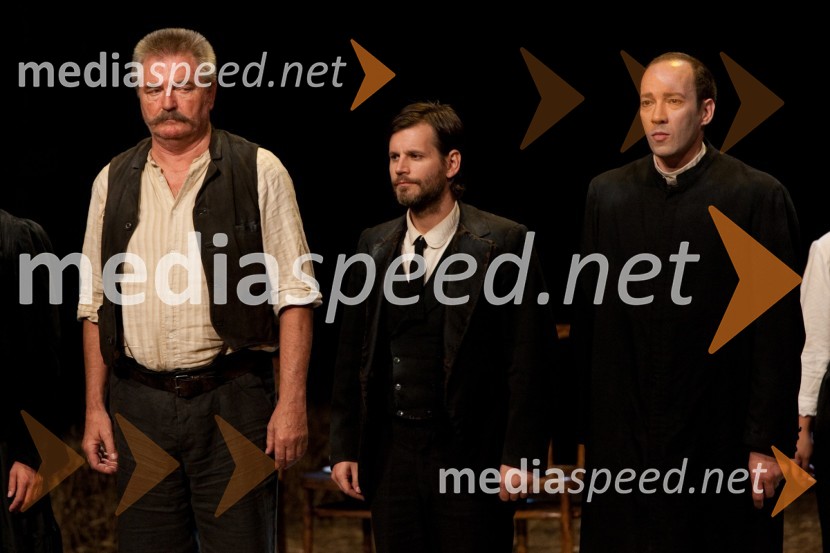 Branko Ličen, igralec, Aljoša Ternovšek, igralec in Miha Nemec, igralecHlapci, premiera v SNG Nova Gorica