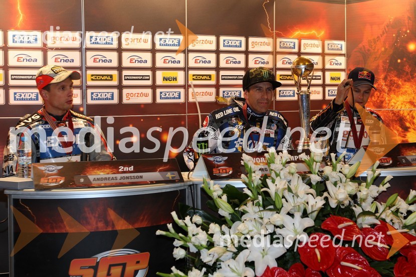 Andreas Jonsson, Švedska, Greg Hancock, ZDA in Jaroslaw Hampel, PoljskaSpeedway, zaključek serije Grand Prix 2011, VN Poljske