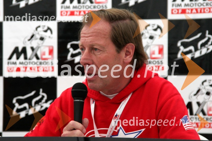 Roger De Coster, vodja ameriške ekipeMOTOKROS, Pokal narodov 2006, Winchester, Velika Britanija - tiskovna konferenca in predstavitev tekmovalcev