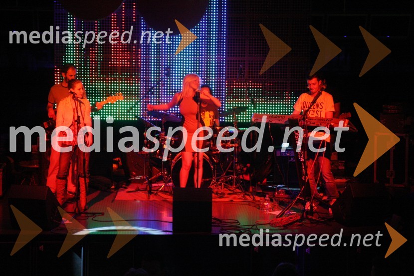 Nataša Bekvalac, pevka s skupinoPlanet Tuš Maribor, koncert srbske zvezdnice Nataše Bekvalac