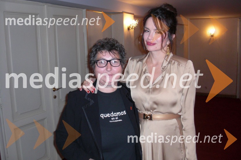 Dragica Petrovič, režiserka in producentka in Severina, hrvaška pevkaVojna in mir, premiera Tomaža Pandurja v HNK Zagreb