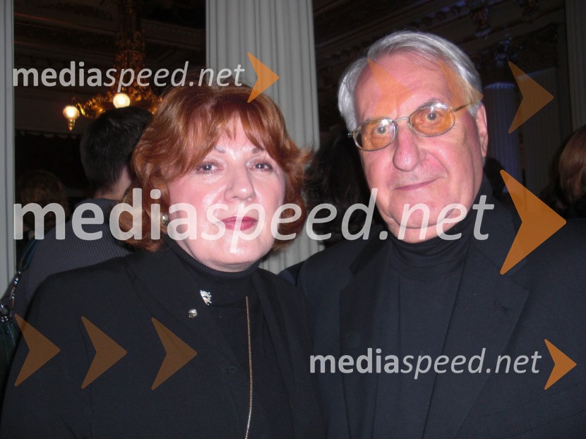 Branko Šömen, slovenski scenarist, pisatelj, publicist, novinar, pedagog s soprogoVojna in mir, premiera Tomaža Pandurja v HNK Zagreb