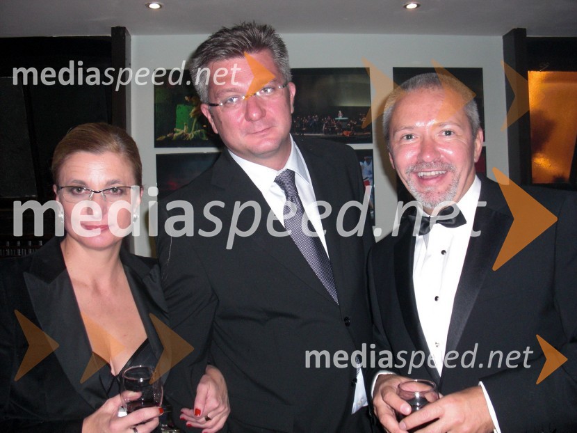 Ana Lederer, direktorica HNK Zagreb, ... in Darko Lukič, avtor dramatizacijeVojna in mir, premiera Tomaža Pandurja v HNK Zagreb