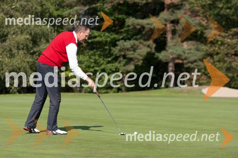 	Stanislav BobnarGolf turnir z Bojanom Križajem in partnerji