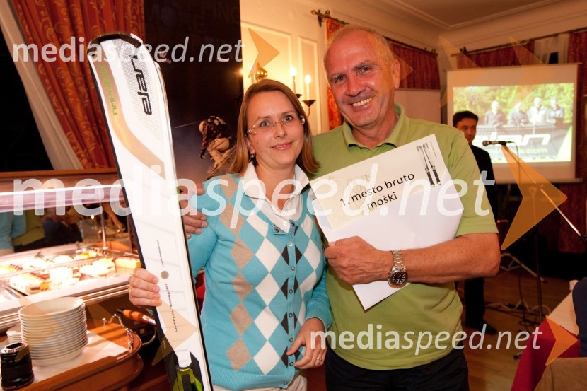 Rebeka Lah Notar in Srečko MedvenGolf turnir z Bojanom Križajem in partnerji