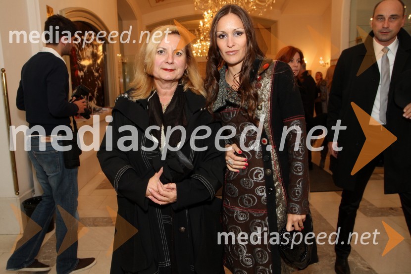 Darka Zvonar in Iza VerdelBorštnikov prstan prejela Milada Kalezić