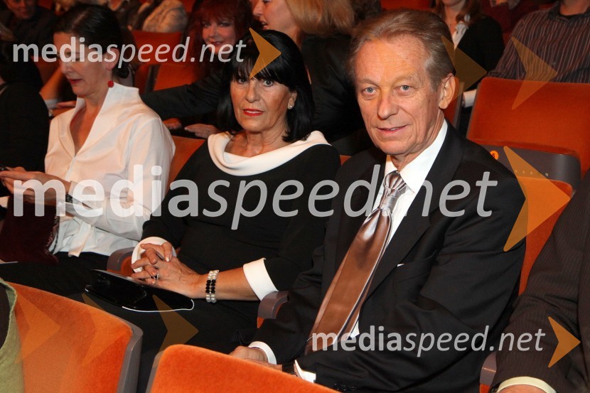 Franc Zlatko Dreu, častni konzul Slovenije v Luksemburgu s soprogo MetkoBorštnikov prstan prejela Milada Kalezić