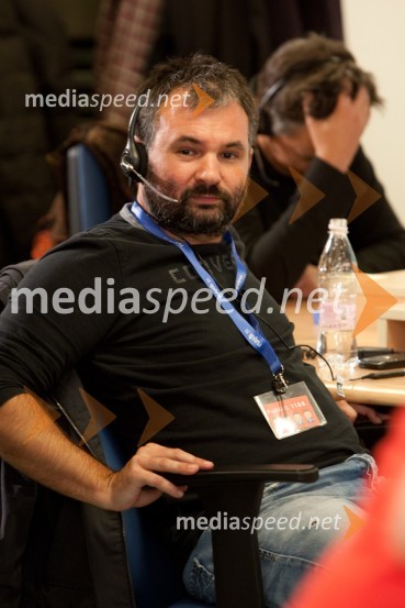 Aleš Smrekar, novinarPustimo jim sanje, dobrodelni koncert