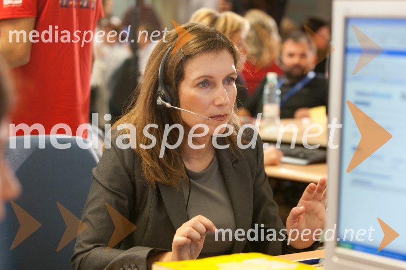 Alenka Arko, voditeljicaPustimo jim sanje, dobrodelni koncert