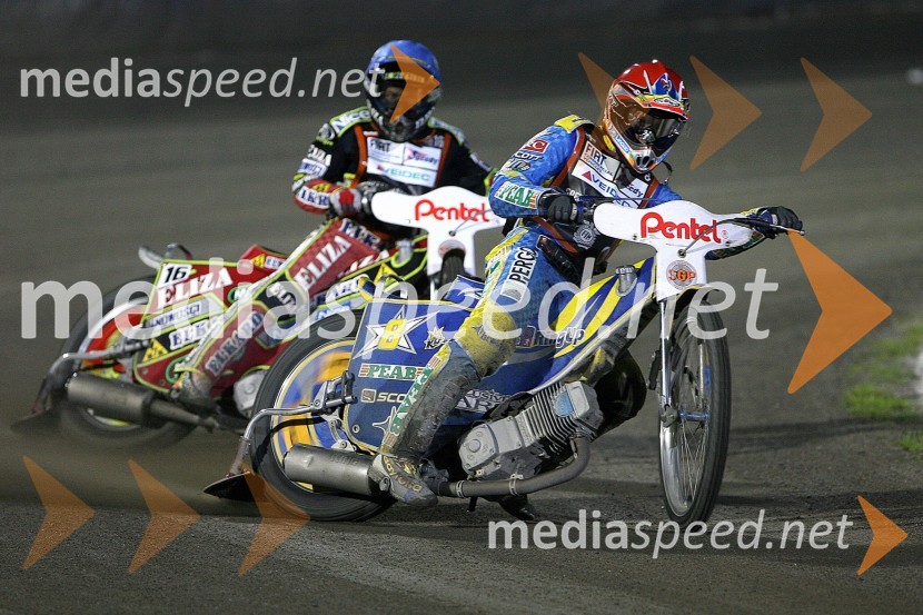 Wieslaw Jagus (Poljska) in Andreas Jonsson (Švedska)

SPEEDWAY GRAND PRIX, VN Poljske 2006, dirka