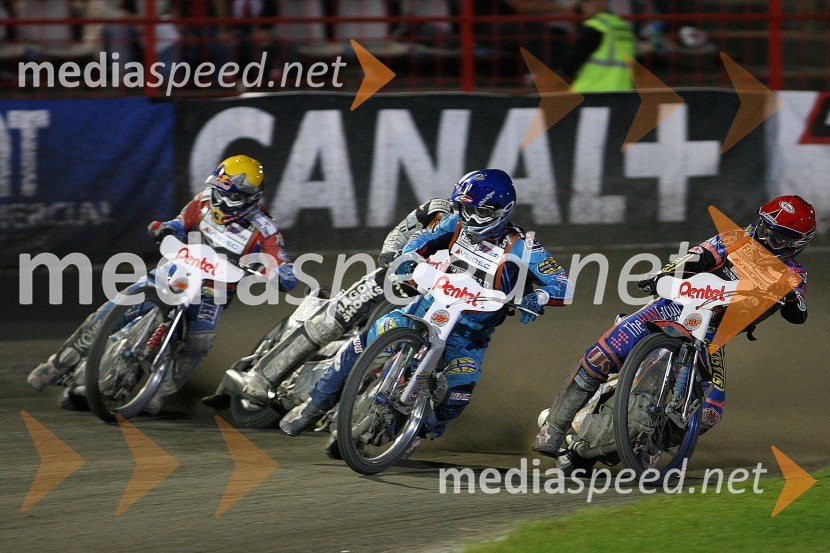 Jaroslaw Hampel (Poljska), Lee Richardson (VBR), Greg Hancock (ZDA) in Scott Nicholls (VBR)



SPEEDWAY GRAND PRIX, VN Poljske 2006, dirka
