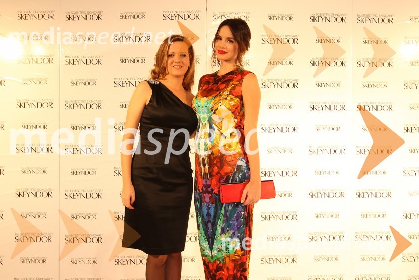 Lorena Rušin, Area manager, Farmex Hrvaška in Severina, hrvaška pevka in Severina, hrvaška pevkaSeverina in Skeyndor, predstavitev kozmetične znamke na Ljubljanskem gradu