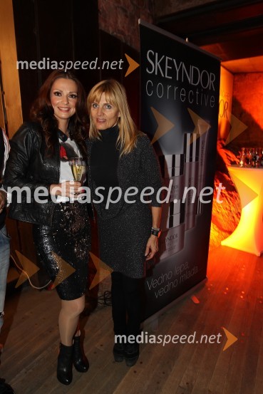 Natalija Verboten, pevka in Dada Jerovšek, Kaval GroupNataljia Verboten, pevka