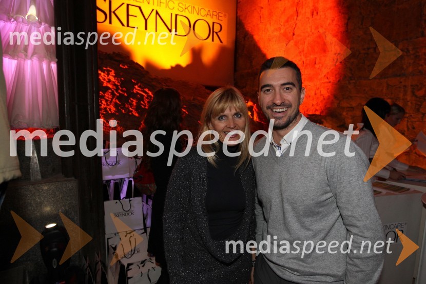 	Dada Jerovšek, Kaval Group in Marko Potrč, tv voditeljSeverina in Skeyndor, predstavitev kozmetične znamke na Ljubljanskem gradu