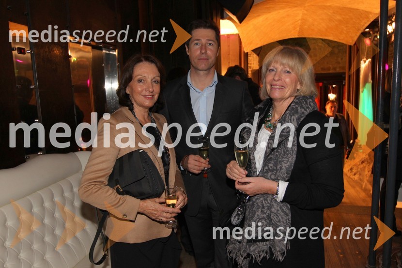 Bistra Varl, koordinatorka razstavnih prostorov MU MOL, Franc Breznik, Preventus d.o.o, Simona PuciharSeverina in Skeyndor, predstavitev kozmetične znamke na Ljubljanskem gradu