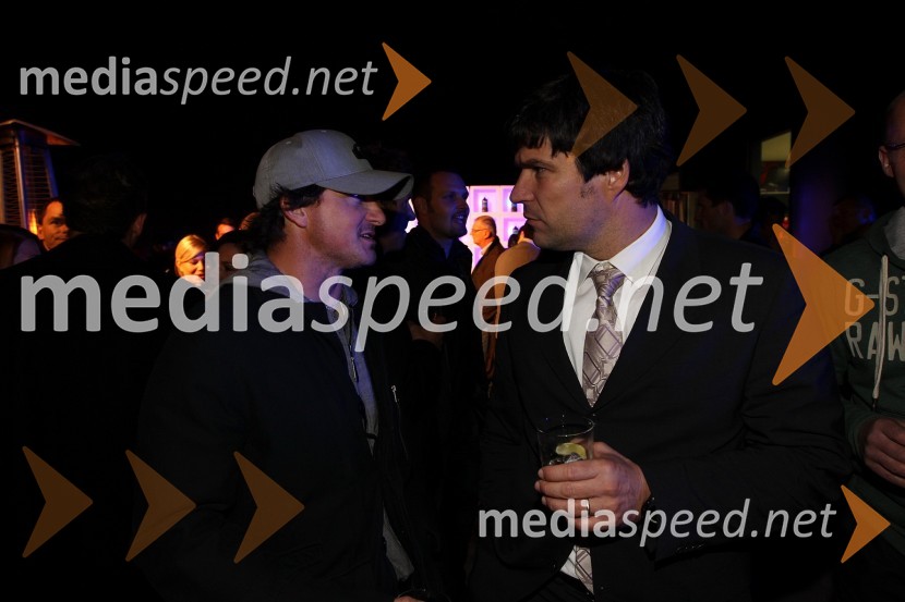 Gorazd Lah, padalec in Matej Jovan, nekdanji smučar
Forma F+ tretji rojstni dan in Balantines party