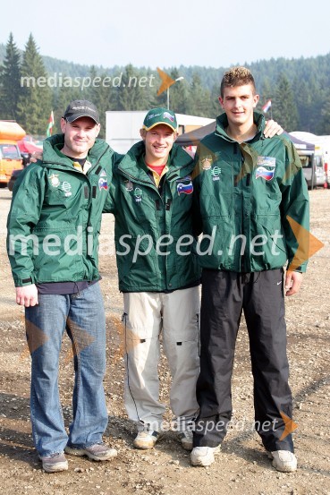 Ekipa Slovenije: Erik Slavec, Klemen Gerčar in Miha ŠpindlerMOTOKROS, evropski pokal narodov 2006, Zarnesti, Romunija