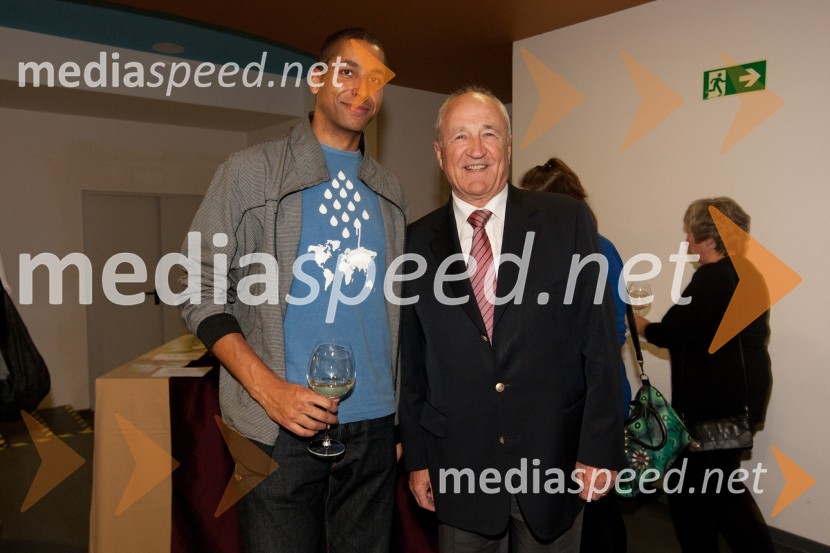 Jose, igralec, raper in Šime Ivanjko, pravnikDelo na belo, premiera v LGL