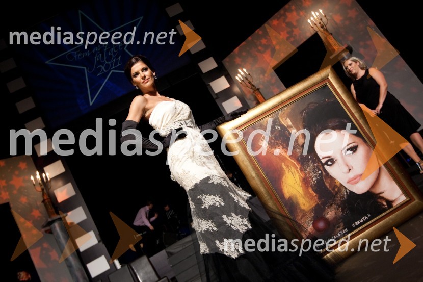 Nataša Dobelšek, manekenka, Femme Fatale 2011Femme Fatale 2011 je ... Nataša Dobelšek