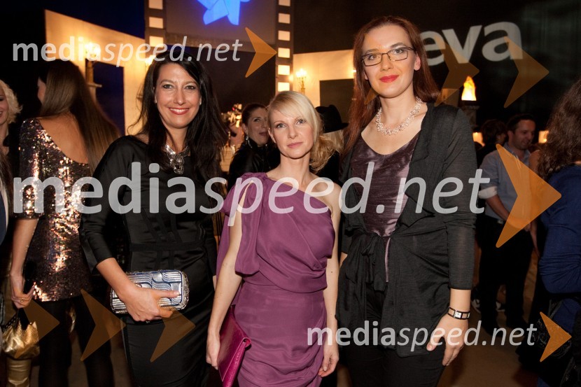 Petra Kancler, novinarka, Barbara Plavec Brodnjak, modna oblikovalka in Mojca Celin, modna oblikovalkaFemme Fatale 2011 je ... Nataša Dobelšek