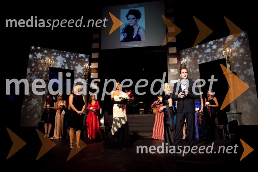 	Tina Guček, glavna urednica revije Eva, Katarina Štular, odgovorna urednica revije Eva in Vid Valič, voditeljFemme Fatale 2011 je ... Nataša Dobelšek