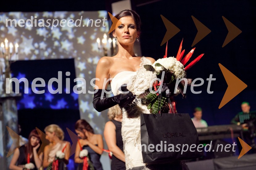 Nataša Dobelšek, manekenka, Femme Fatale 2011Femme Fatale 2011 je ... Nataša Dobelšek