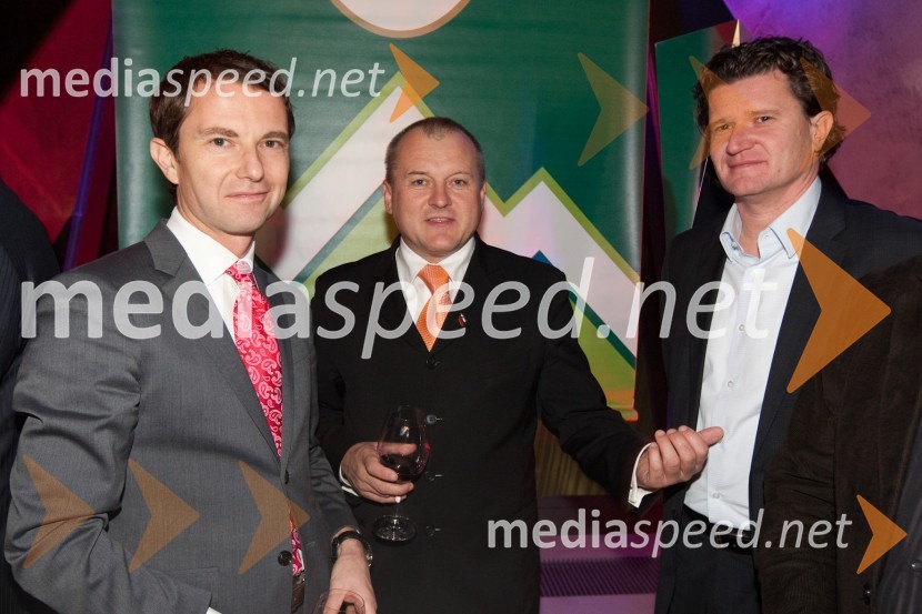 Tomaž Orešič, EFT Group, Franc Kangler, župan Mestne občine Maribor in Marko Kolbl, lastnik Radia Center in direktor podjetja EuroplakatAMCHAM, nogometno-poslovno srečanje pred tekmo Slovenija: ZDA