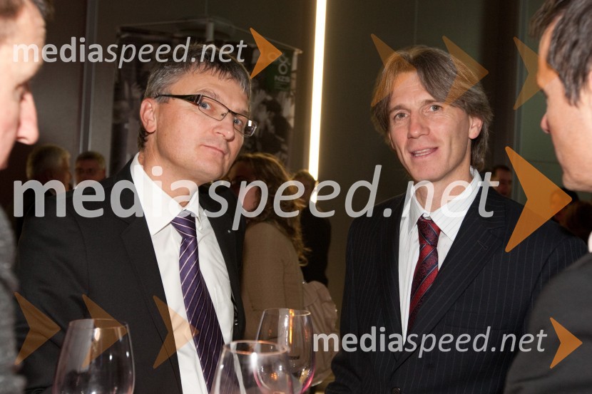 ... in Robert Pistotnik, Sintal d.d.AMCHAM, nogometno-poslovno srečanje pred tekmo Slovenija: ZDA