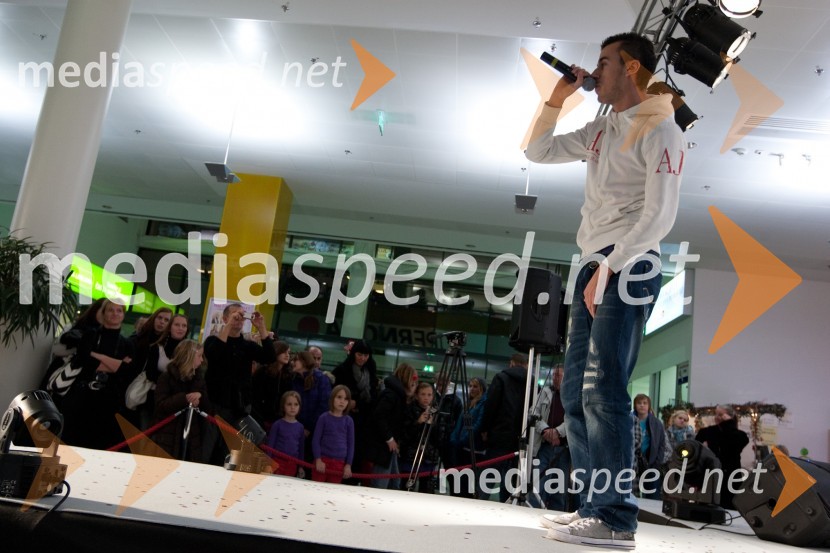 	Adam Velič, raperFinalni izbor Naj Smrklja 2011