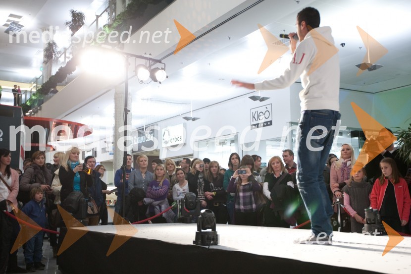 	Adam Velič, raperFinalni izbor Naj Smrklja 2011