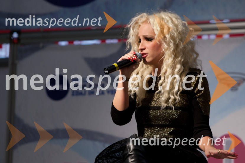 Alya, pevkaFinalni izbor Naj Smrklja 2011