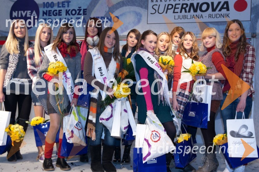 Kandidatke za Naj smrkljoFinalni izbor Naj Smrklja 2011