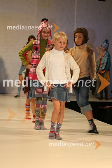 Mladi manekeniPolzela, modna revija