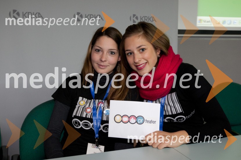 Maša Butara in 	.... Brezplačna fotografija na facebooku2. PR teater